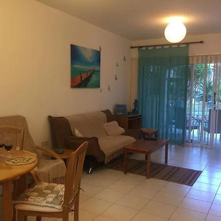 Διαμέρισμα Paradise Gardens 